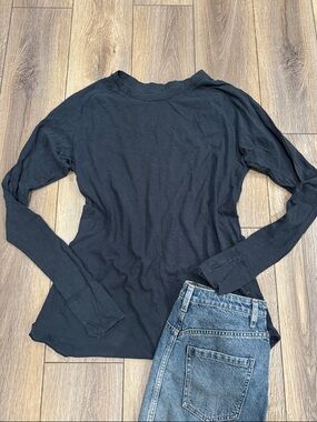 We The Free Black 100% Cotton Long-Sleeve Crewneck Top